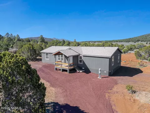 5046 N Wilshire Dr, Williams, AZ 86046