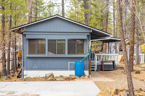 1080 E Coyote Rd, Munds Park, AZ 86017