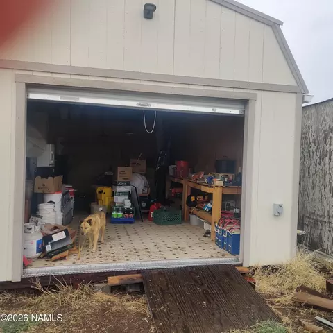 28465 Ringtail Rd, Flagstaff, AZ 86004 photo 3