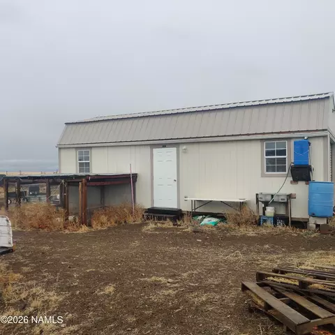 28465 Ringtail Rd, Flagstaff, AZ 86004 photo 2