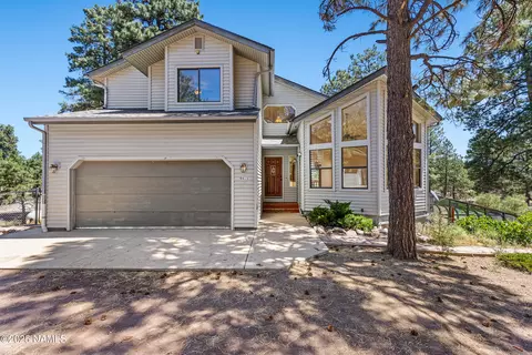 9415 Cave Hill Rd, Flagstaff, AZ 86004