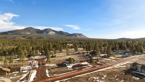 View/Area - 2557 Lazy E Rd, Williams, AZ 86046 photo 4 of 8