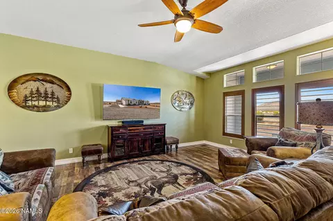 2318 E Hoctor Rd, Williams, AZ 86046 photo 6