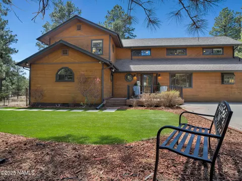 5850 Glenwood Trl, Flagstaff, AZ 86004