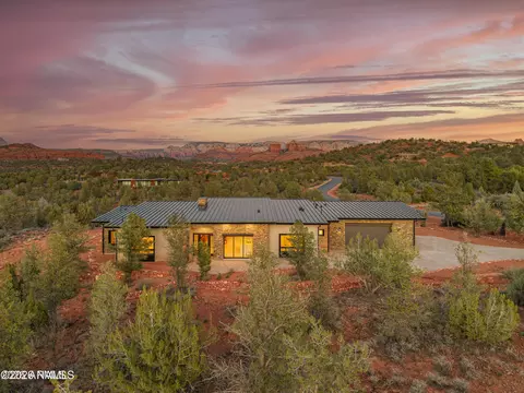 10 Amber Cliffs Way, Sedona, AZ 86336