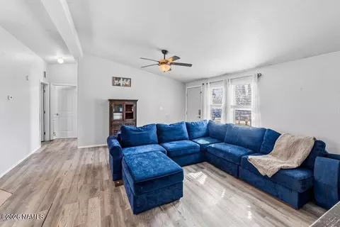 4914 E Bullwinkle Dr, Flagstaff, AZ 86004
