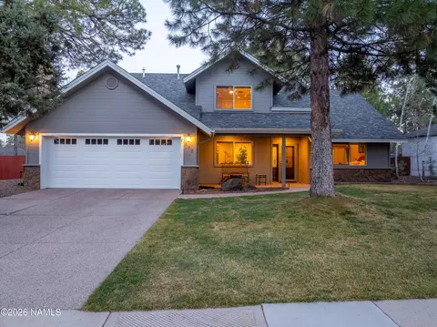 970 N Hulet Ln, Flagstaff, AZ 86004