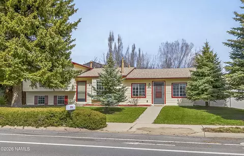 1500 N Foxglenn St, Flagstaff, AZ 86004