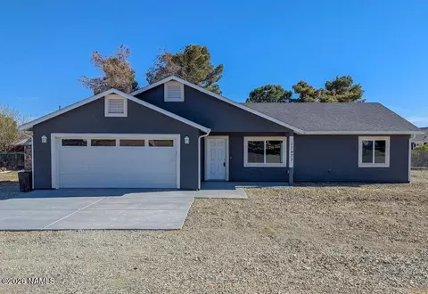 17933 E Bob White Rd, Mayer, AZ 86333