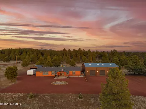 1150 N Three Bears Loop, Parks, AZ 86018 photo 4