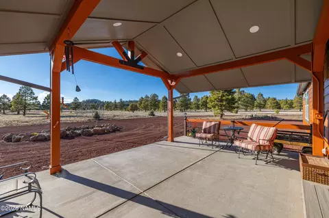 1150 N Three Bears Loop, Parks, AZ 86018 photo 9