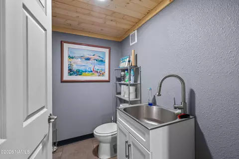 1150 N Three Bears Loop, Parks, AZ 86018 photo 56