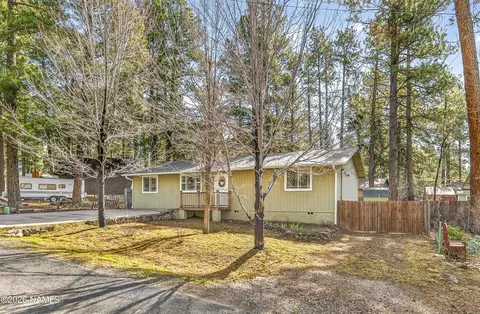 2923 Hotevilla Trl, Flagstaff, AZ 86005