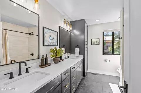 Bath - 738 Comanche St, Flagstaff, AZ 86001 photo 1 of 6