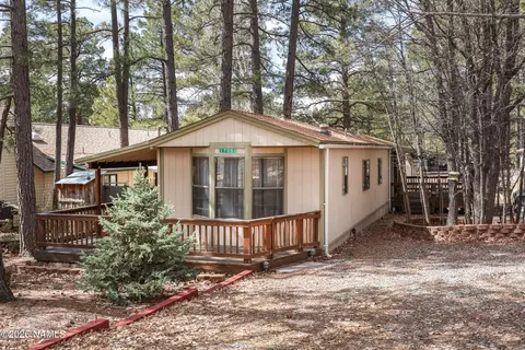 17050 Big Sky Dr, Munds Park, AZ 86017