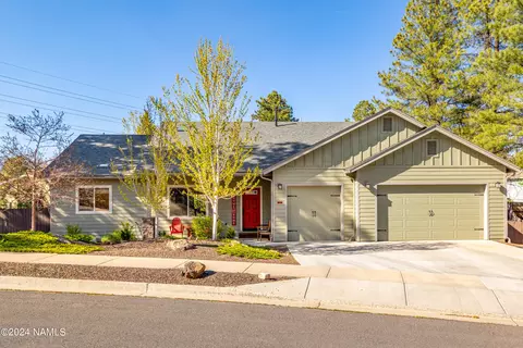 24 E Tranquil Ln, Flagstaff, AZ 86005
