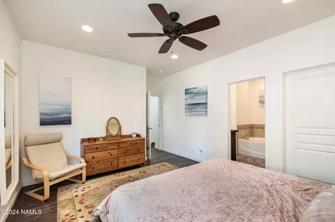 Bedroom - 24 E Tranquil Ln, Flagstaff, AZ 86005 photo 2 of 4