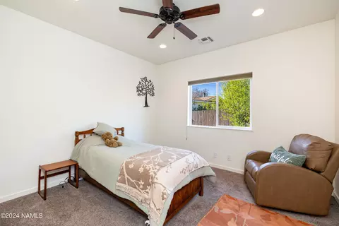 Bedroom - 24 E Tranquil Ln, Flagstaff, AZ 86005 photo 3 of 4