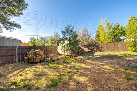 Exterior - 24 E Tranquil Ln, Flagstaff, AZ 86005 photo 4 of 7