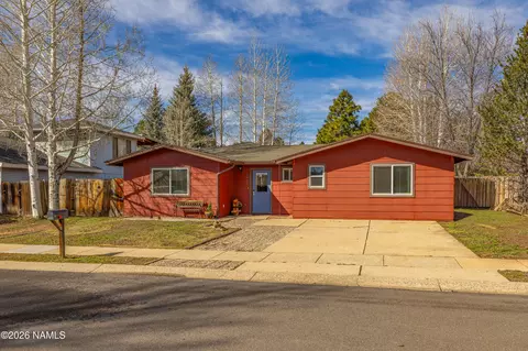3612 W Mountain Dr, Flagstaff, AZ 86001