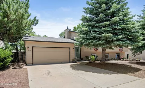 1716 N Foxglenn St, Flagstaff, AZ 86004