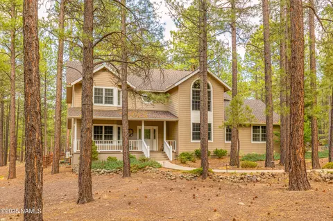 3948 Westwood Cir, Flagstaff, AZ 86005