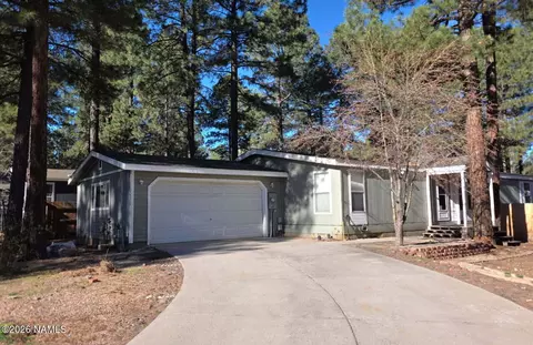1371 S Union Pacific St, Flagstaff, AZ 86001