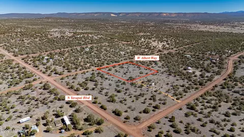 2392 W Albert Way, Ash Fork, AZ 86320 photo 6