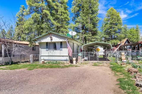 230 E Cedar Wood Dr, Munds Park, AZ 86017
