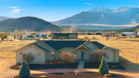 9630 N Aldrich Rd, Flagstaff, AZ 86004