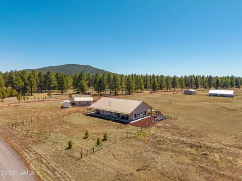 3095 E Pinetree Dr, Williams, AZ 86046