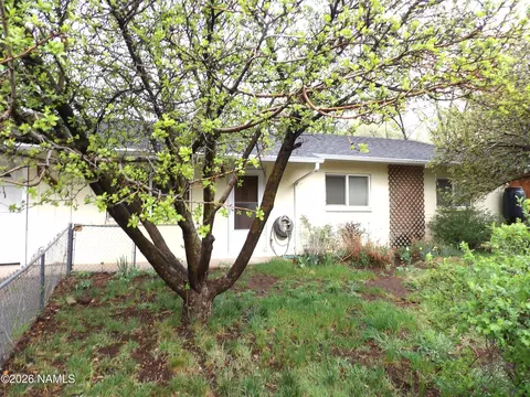5901 N Mountaineer Rd, Flagstaff, AZ 86004