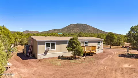 2029 E Arizona St, Williams, AZ 86046