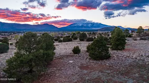 8170 N Autumn Dr, Flagstaff, AZ 86004