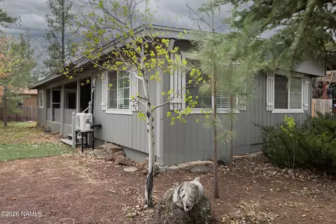 535 E Oak Dr, Munds Park, AZ 86017