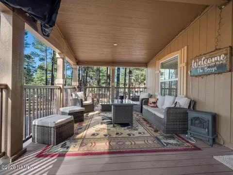 13167 E Fallow Deer Rd, Parks, AZ 86018