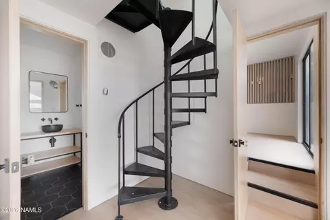 Entry Way - 8200 W Rolling Ridge Rd, Ash Fork, AZ 86320 photo 1 of 2