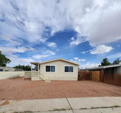 29 Red Mesa Ave, Page, AZ 86040