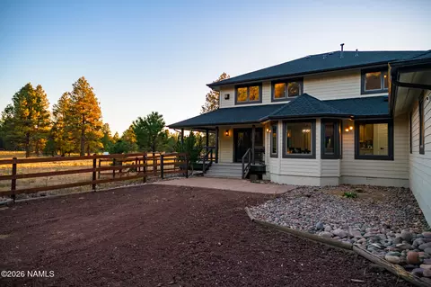 Exterior - 4540 Forest Ranches Loop, Parks, AZ 86018 photo 12 of 18