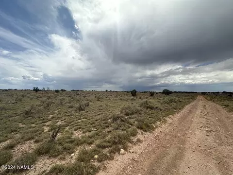 1140 E Valle Rd #5, Williams, AZ 86046 photo 2