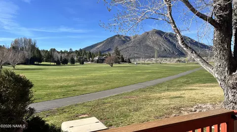 2955 N Fairview Dr, Flagstaff, AZ 86004
