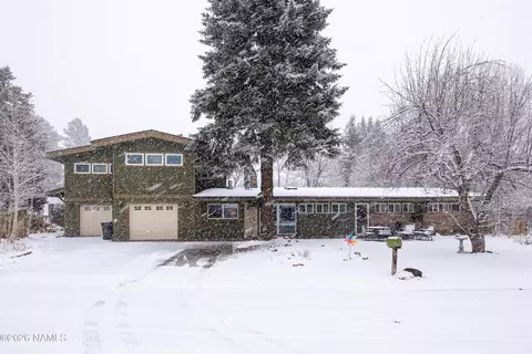 2304 N Talkington Dr, Flagstaff, AZ 86001