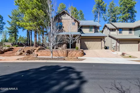 2911 S Pepita Dr, Flagstaff, AZ 86001