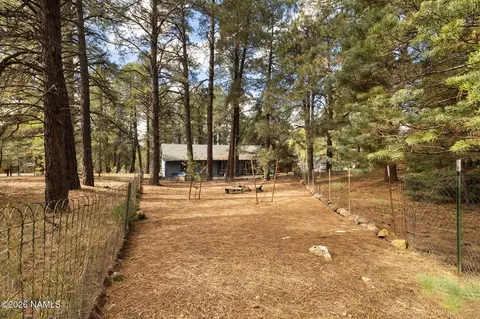 Exterior - 4170 Canyon Loop, Flagstaff, AZ 86005 photo 10 of 10