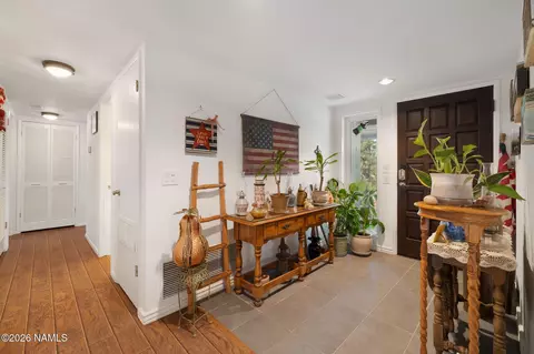 Entry Way - 4170 Canyon Loop, Flagstaff, AZ 86005 photo 1 of 1