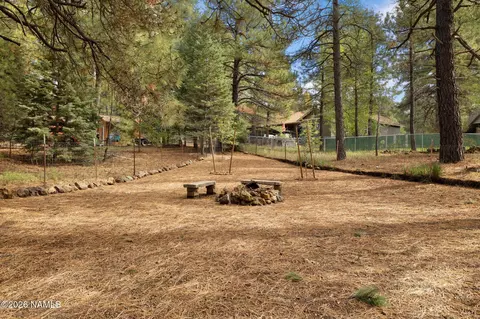 Exterior - 4170 Canyon Loop, Flagstaff, AZ 86005 photo 8 of 10