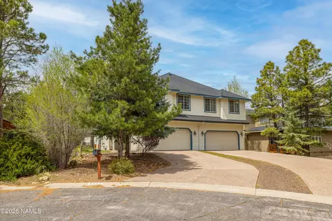 4407 E Coburn Dr, Flagstaff, AZ 86004