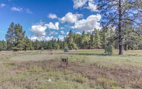 307 E Foxboro Rd, Munds Park, AZ 86017