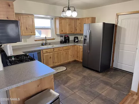 Kitchen - 2406 E 4th Ave, Flagstaff, AZ 86004 photo 1 of 2