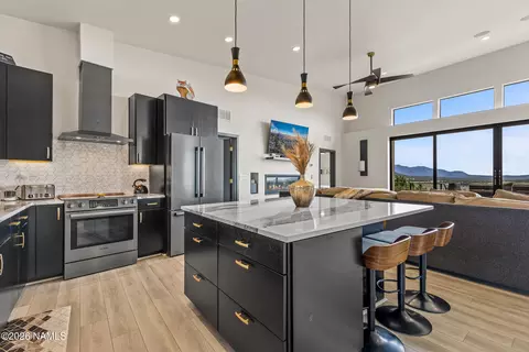 1720 E Sagebrush Rd, Williams, AZ 86046 photo 4